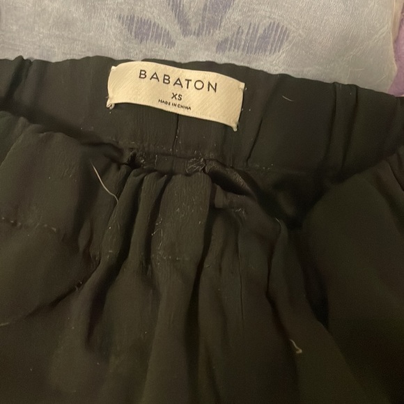 Black and white aritzia pants - Picture 2 of 3